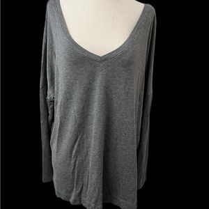 Beautiful Soma v neck for casual wear or sleep 96% rayon luxury; so soft!!